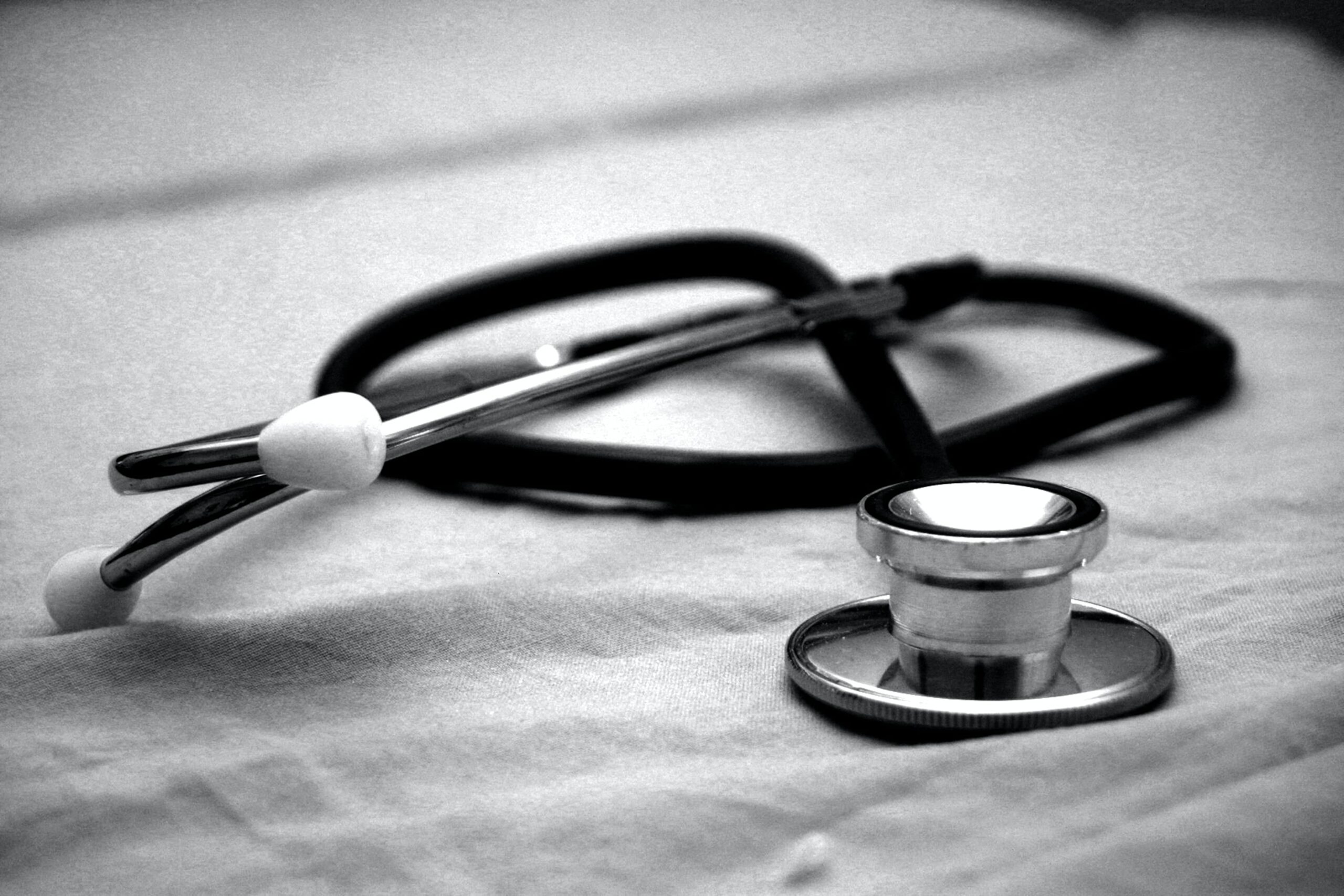 A black and white image of a stethoscope